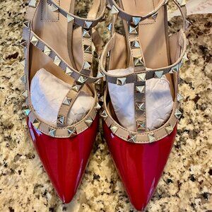 NWB Rockstud-Inspired Red Heels Size 39/8 6cm Heels